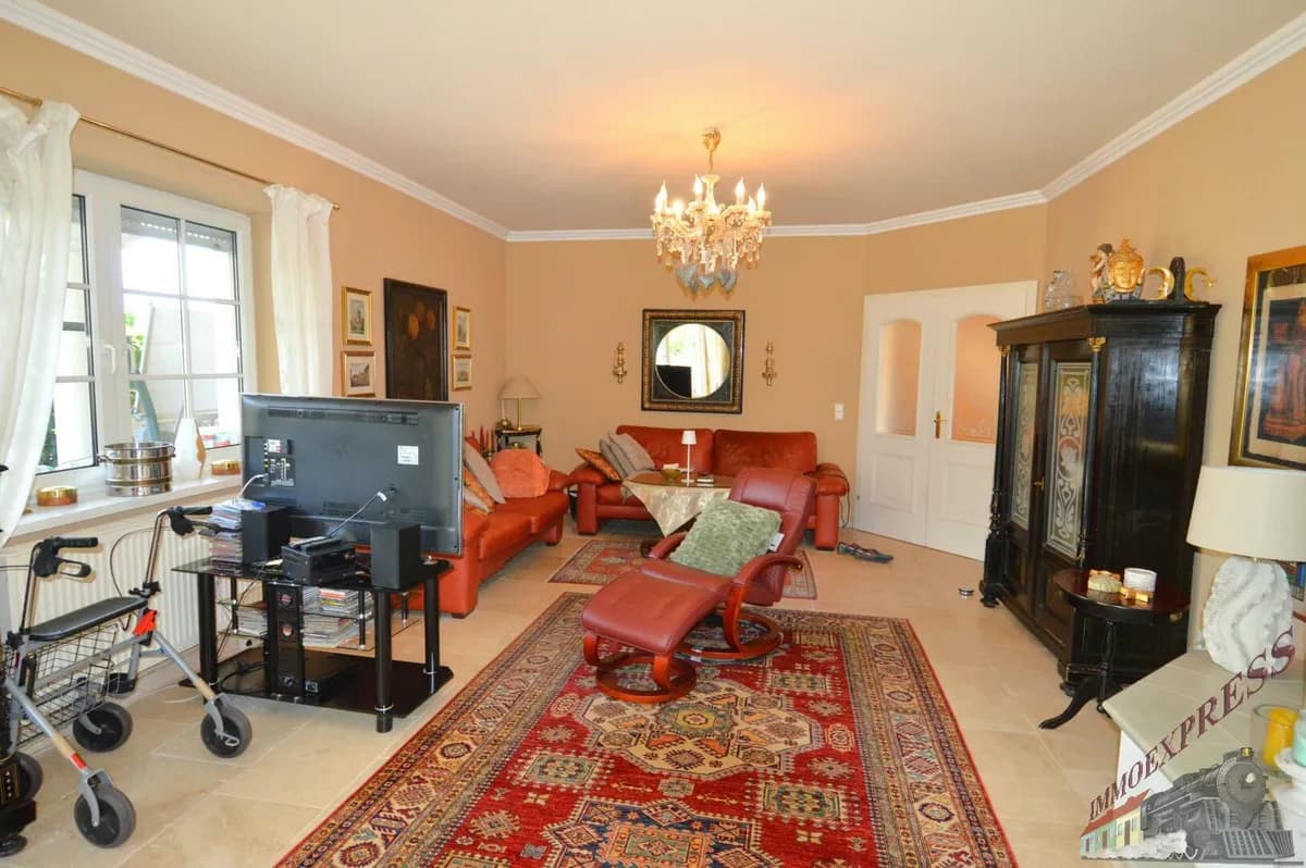6-Zimmer-Haus kaufen in Neunkirchen – 200 m², € 849.000 – Bild 12 von 45