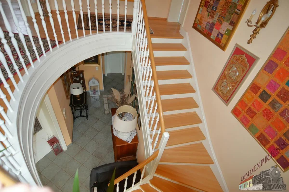 6-Zimmer-Haus kaufen in Neunkirchen – 200 m², € 849.000 – Bild 15 von 45