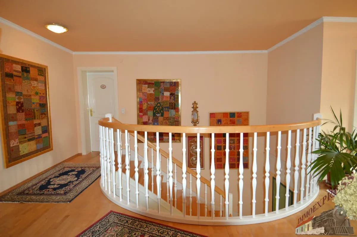 6-Zimmer-Haus kaufen in Neunkirchen – 200 m², € 849.000 – Bild 16 von 45