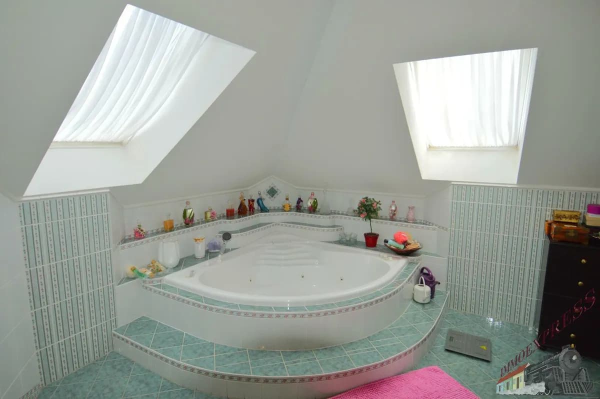 6-Zimmer-Haus kaufen in Neunkirchen – 200 m², € 849.000 – Bild 19 von 45