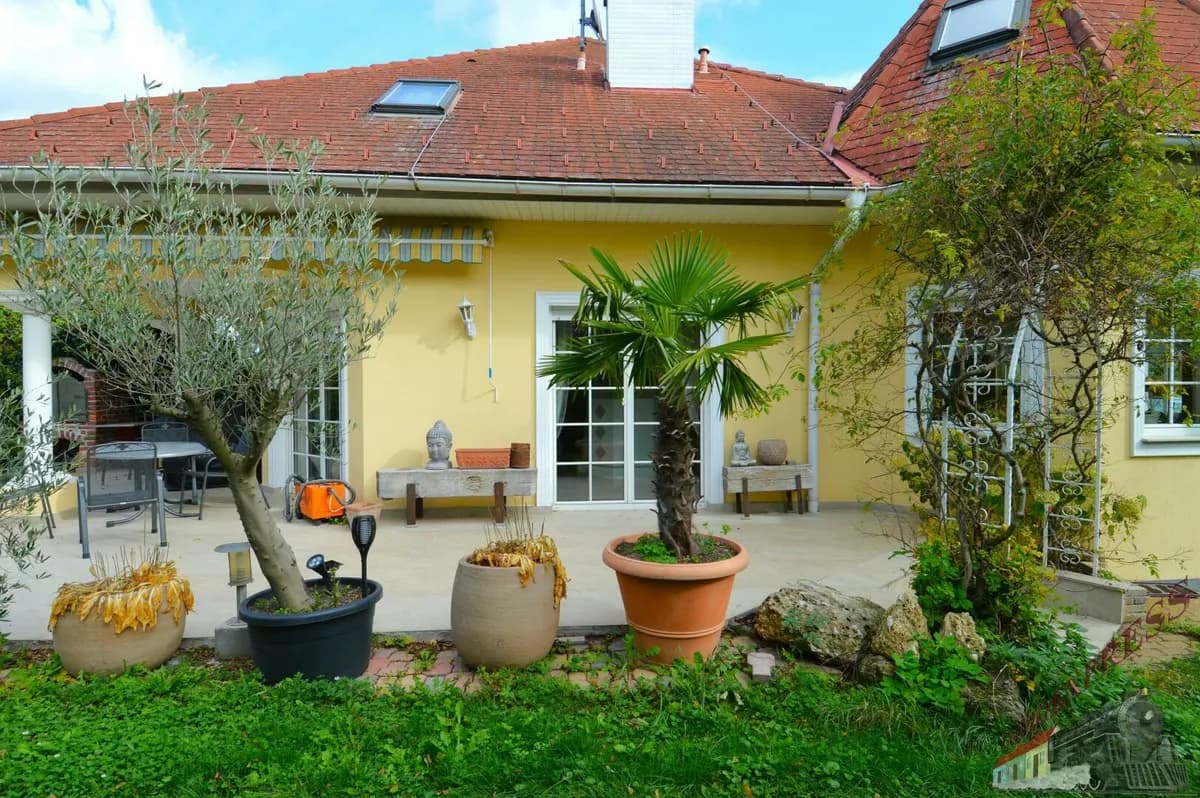 6-Zimmer-Haus kaufen in Neunkirchen – 200 m², € 849.000 – Bild 42 von 45