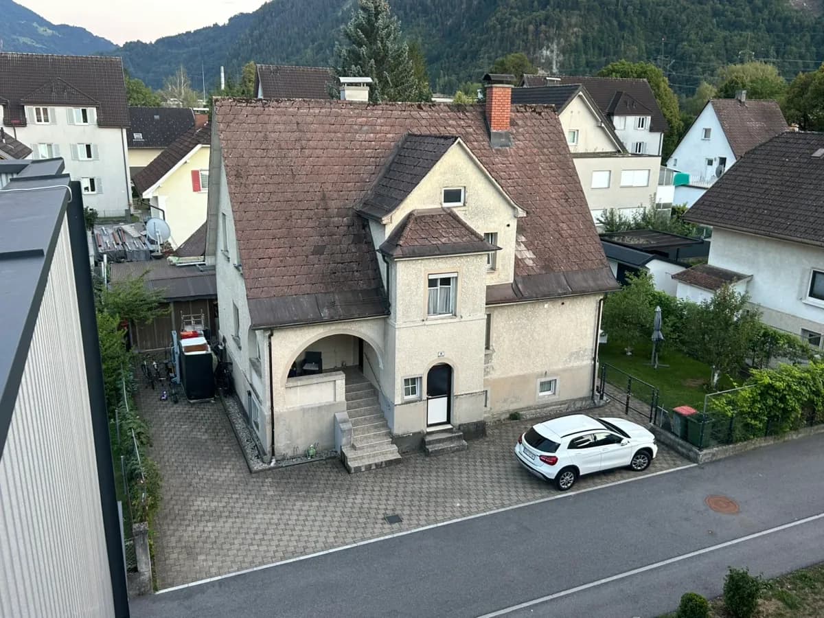 12-Zimmer-Gewerbeimmobilie kaufen in Bludenz – 207 m², € 650.000 – Bild 1 von 35