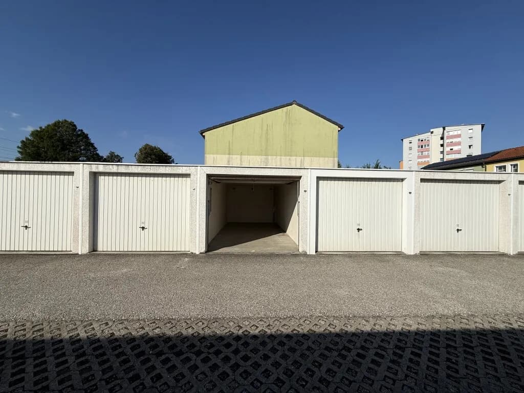 Immobilie kaufen in Wels – € 25.000 – Bild 2 von 5