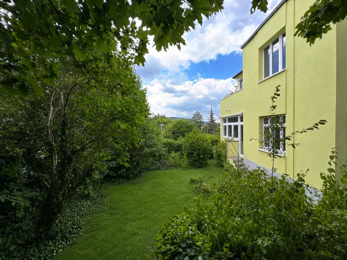 11-Zimmer-Haus kaufen in Wien – 218 m², € 999.000 – Bild 2 von 25