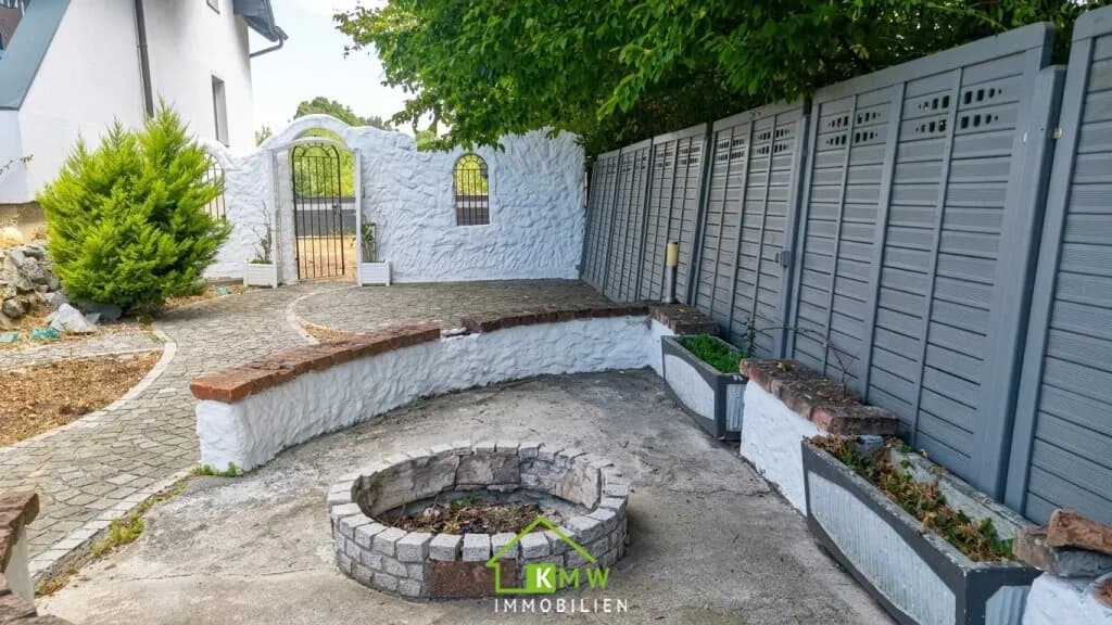 9-Zimmer-Haus kaufen in Krems Land – 256 m², € 310.000 – Bild 13 von 16