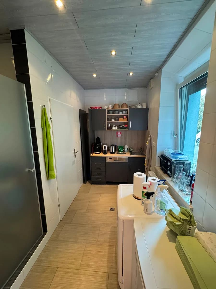 3-Zimmer-Gewerbeimmobilie mieten in Graz-Umgebung – 56 m², € 15 – Bild 18 von 28