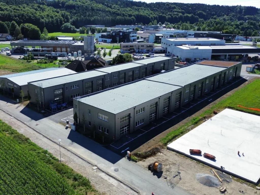 Gewerbeimmobilie mieten in Vöcklabruck – 122 m², € 1.250 – Bild 5 von 18