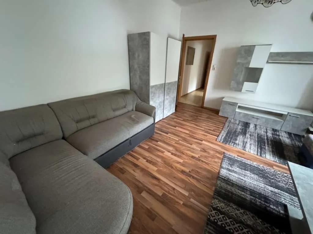 2-Zimmer-Wohnung mieten in Wels – 47 m², € 549 – Bild 8 von 10