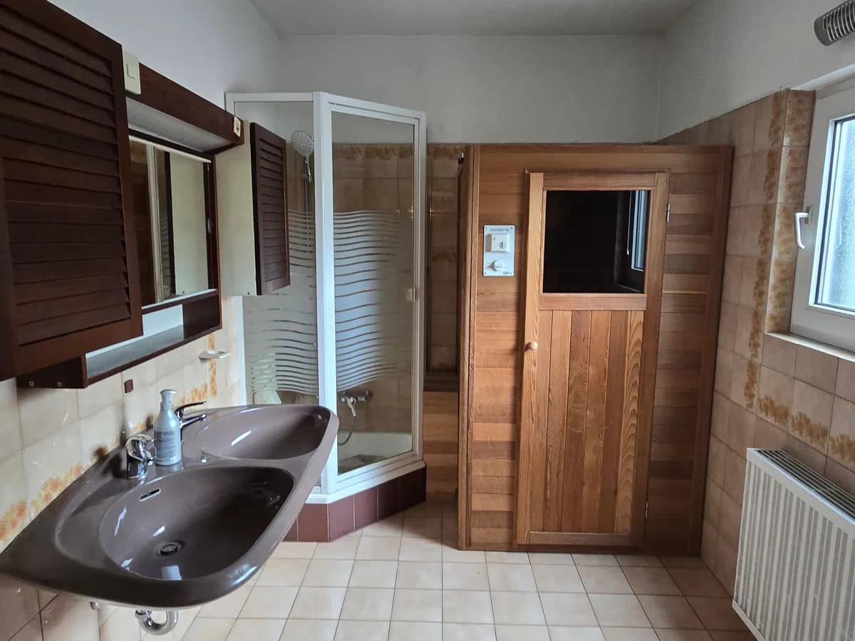 6-Zimmer-Haus mieten in Baden – 164 m², € 2.100 – Bild 9 von 24