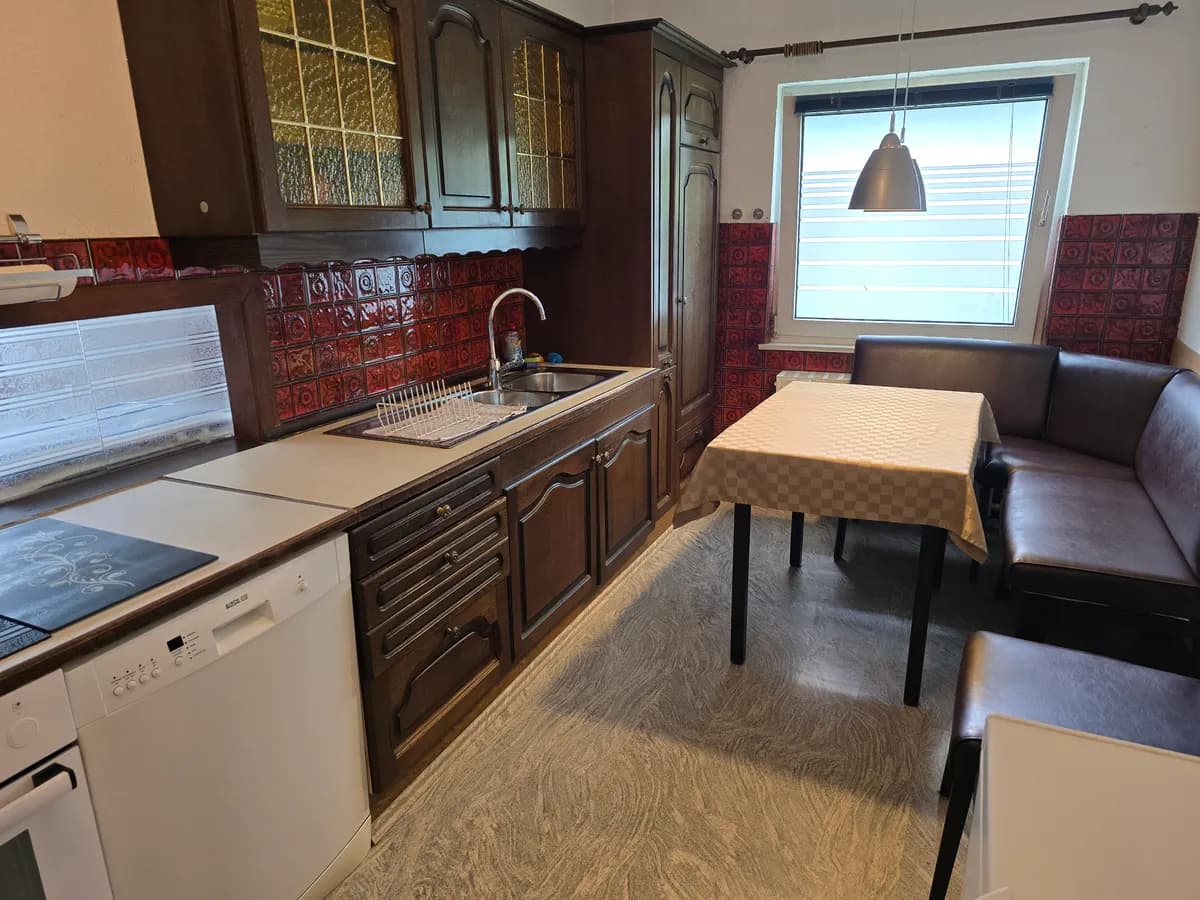 6-Zimmer-Haus mieten in Baden – 164 m², € 2.100 – Bild 12 von 24