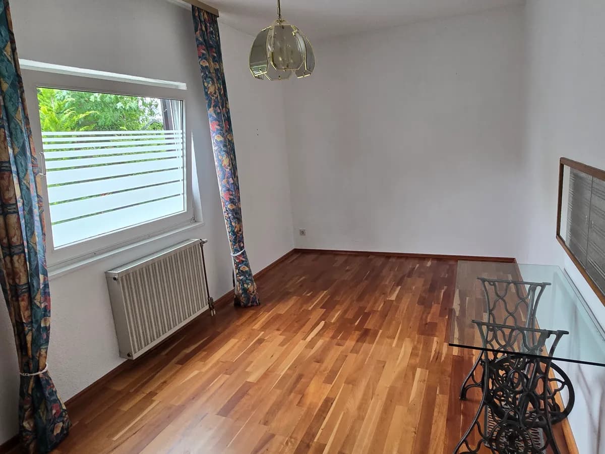 6-Zimmer-Haus mieten in Baden – 164 m², € 2.100 – Bild 14 von 24