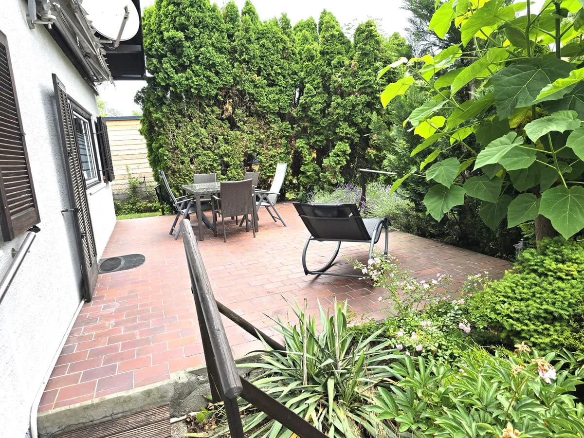 6-Zimmer-Haus mieten in Baden – 164 m², € 2.100 – Bild 23 von 24
