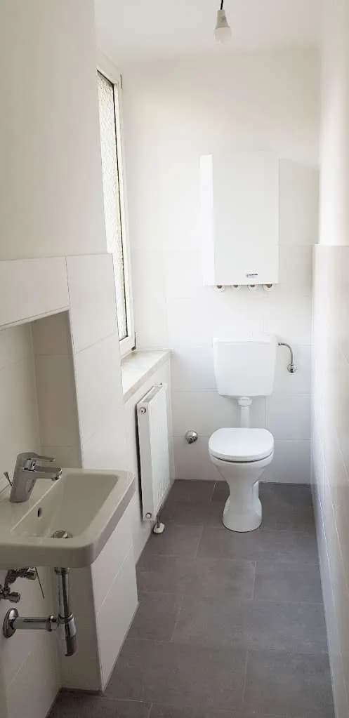 2-Zimmer-Gewerbeimmobilie mieten in Linz – 46 m², € 860 – Bild 9 von 10