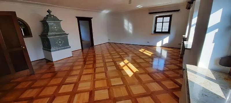 5-Zimmer-Wohnung mieten in Vöcklabruck – 145 m², € 1.687 – Bild 2 von 20