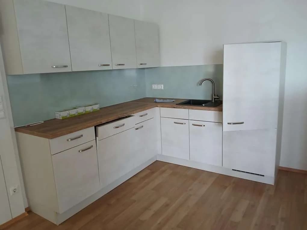 Gewerbeimmobilie mieten in Klagenfurt Land – 150 m², € 6 – Bild 3 von 6