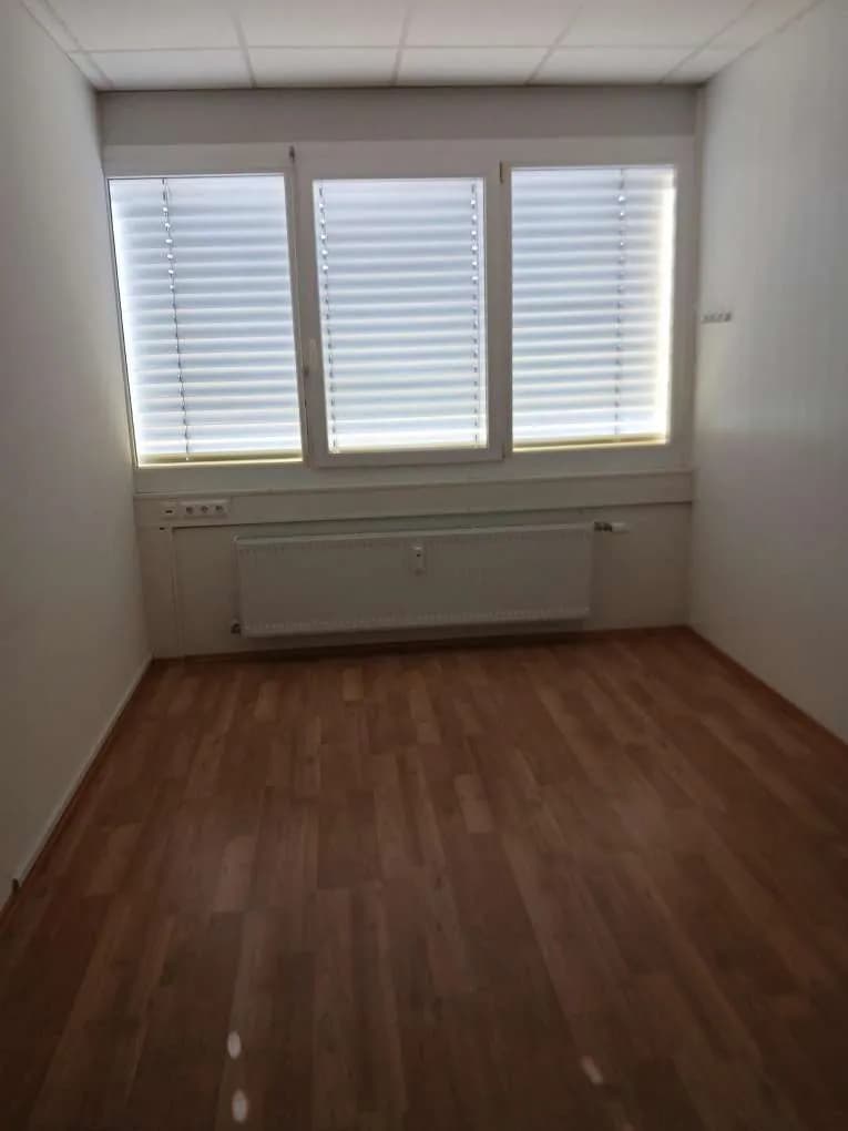 Gewerbeimmobilie mieten in Klagenfurt Land – 15 m², € 6 – Bild 2 von 9