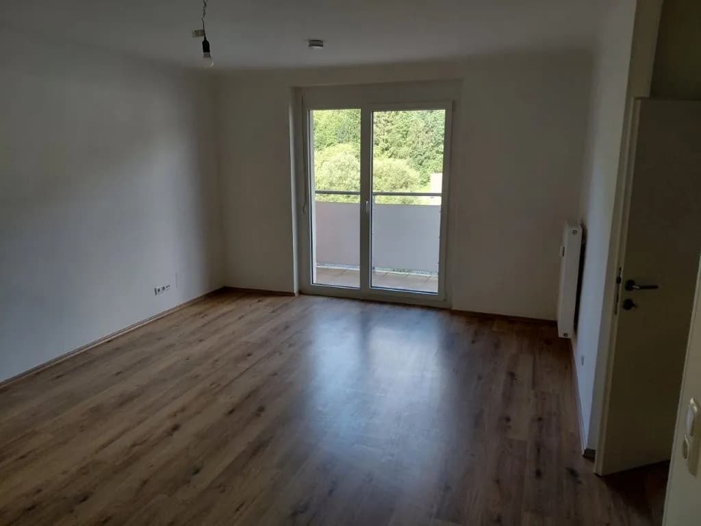 Wohnung mieten in Bruck-Mürzzuschlag – 90,34 m², € 659 – Bild 3 von 5