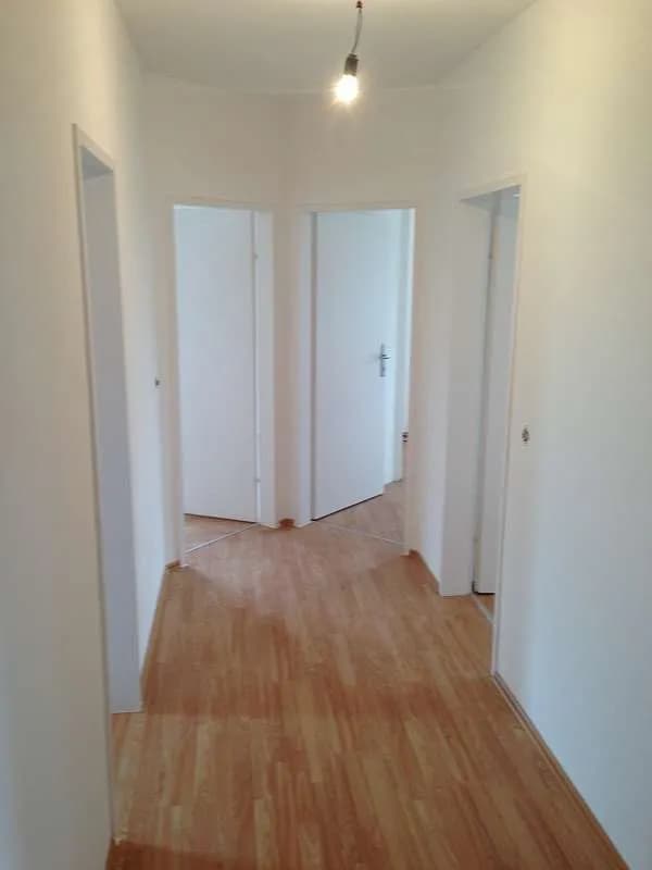 4-Zimmer-Wohnung mieten in Rohrbach – 94 m², € 870 – Bild 8 von 13
