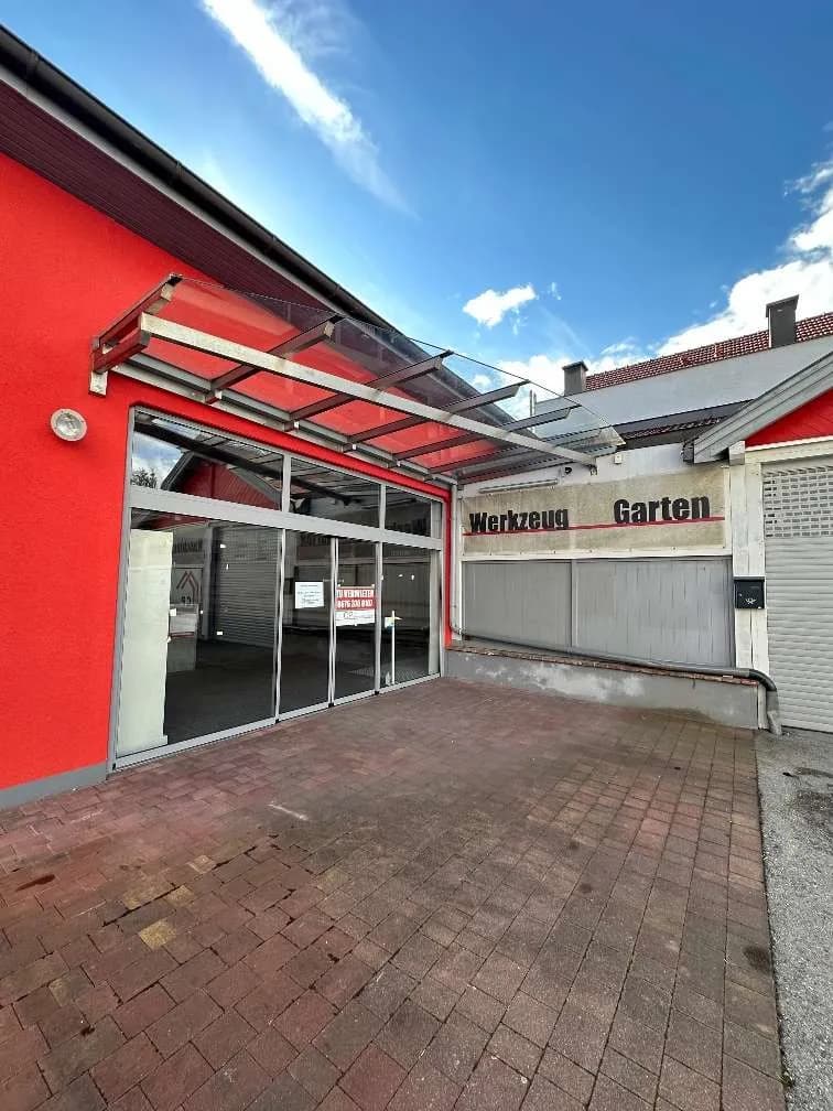 Gewerbeimmobilie mieten in Wiener Neustadt Land – 1 000 m², € 3 – Bild 1 von 18