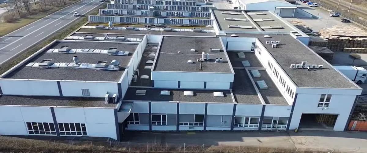 Immobilie kaufen in Amstetten – 6 440 m², € 5.780.000 – Bild 2 von 7