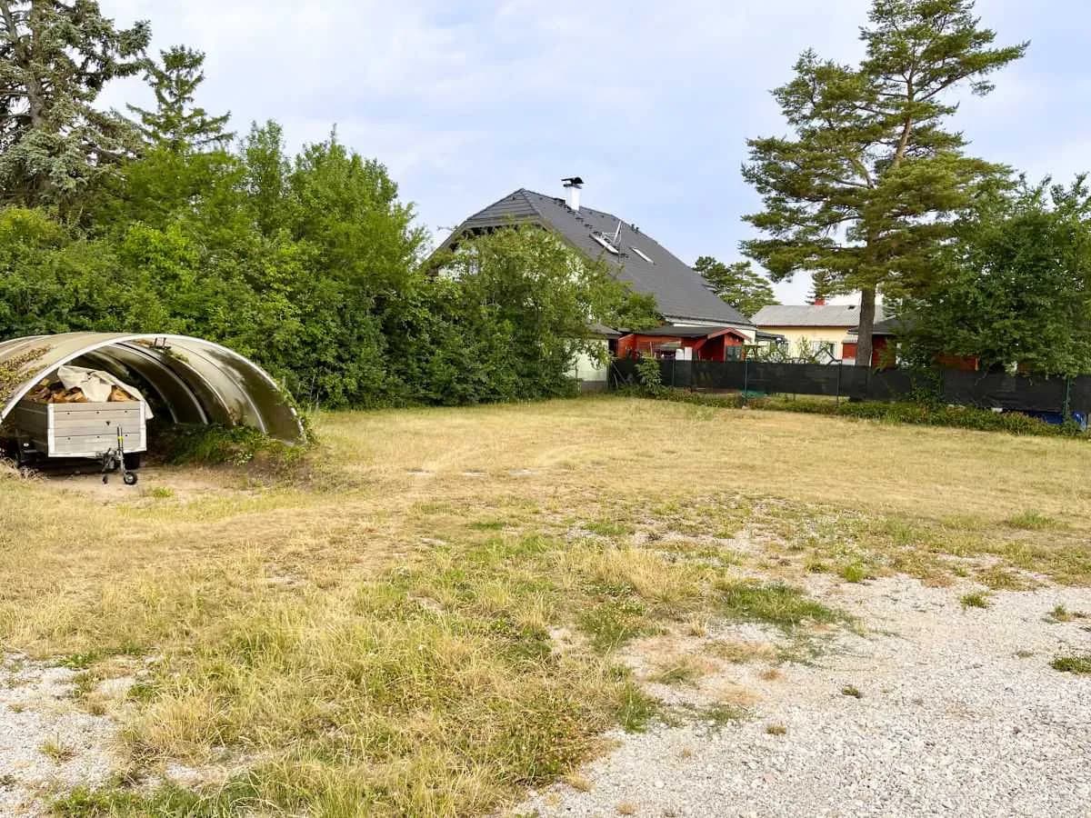 Grundstück kaufen in Wiener Neustadt Land – 868 m², € 225.000 – Bild 2 von 7