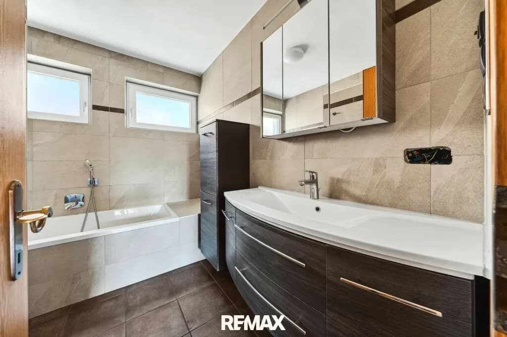 4-Zimmer-Haus kaufen in Kufstein – 112 m², € 990.000 – Bild 12 von 16