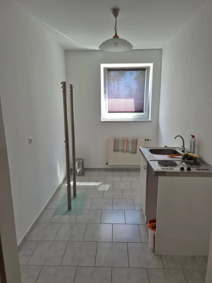2-Zimmer-Wohnung kaufen in Mödling – 73 m², € 250.000 – Bild 13 von 17