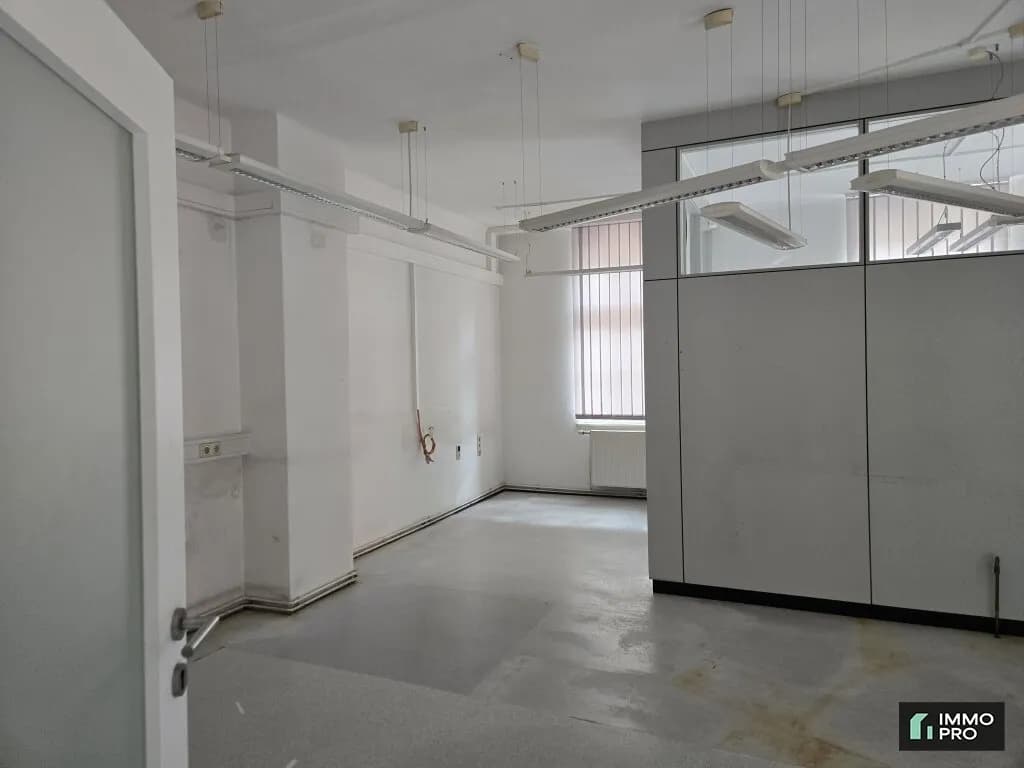 2-Zimmer-Gewerbeimmobilie mieten in Graz – 175 m², € 2.193 – Bild 2 von 6