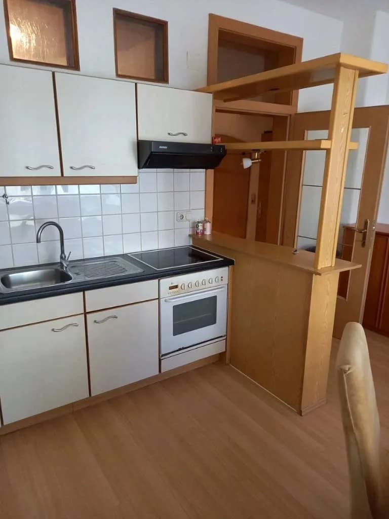 1-Zimmer-Wohnung mieten in Linz – 35 m², € 520 – Bild 7 von 12