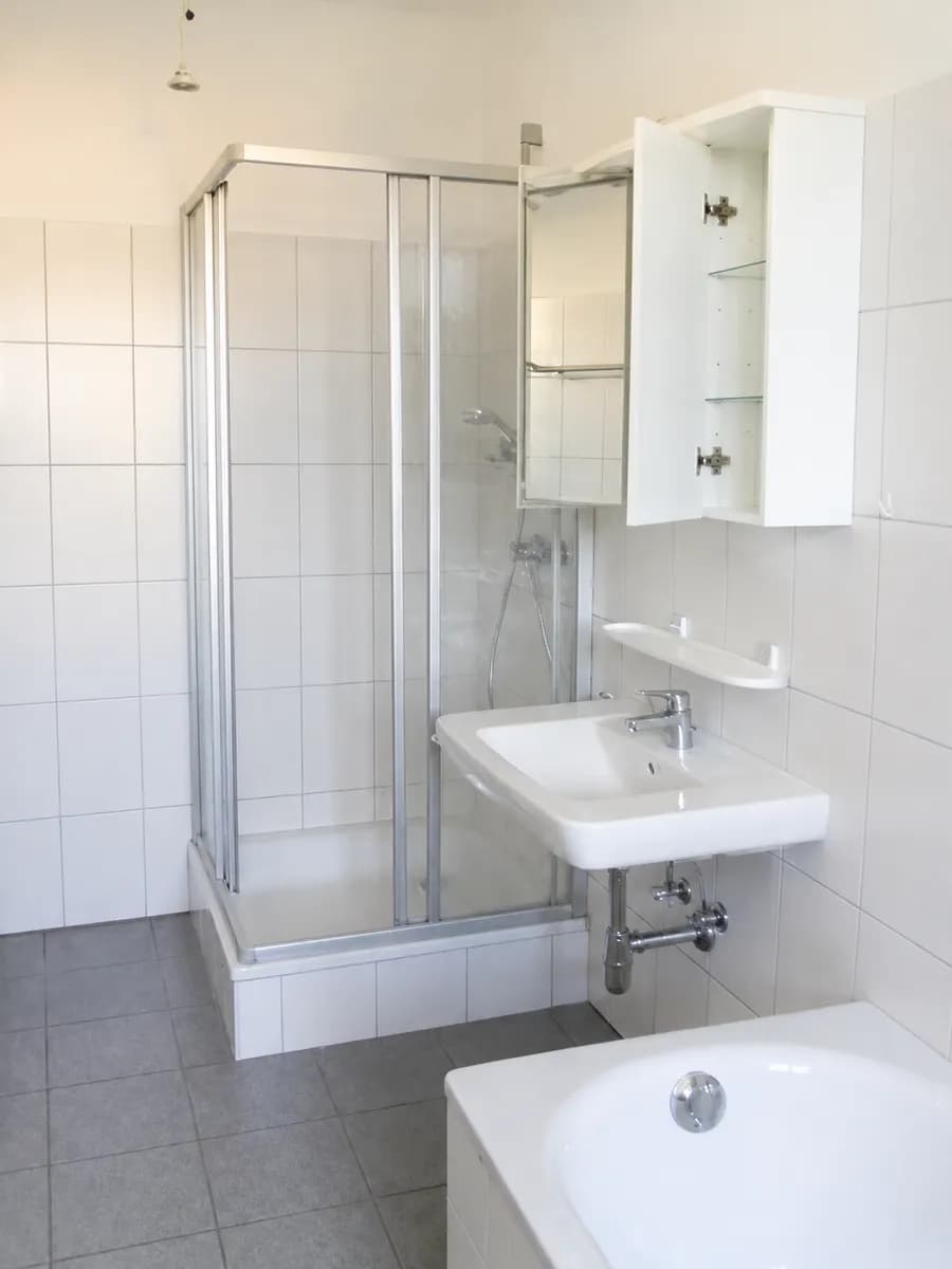 5-Zimmer-Wohnung mieten in Gmunden – 139,35 m², € 2.156 – Bild 4 von 6