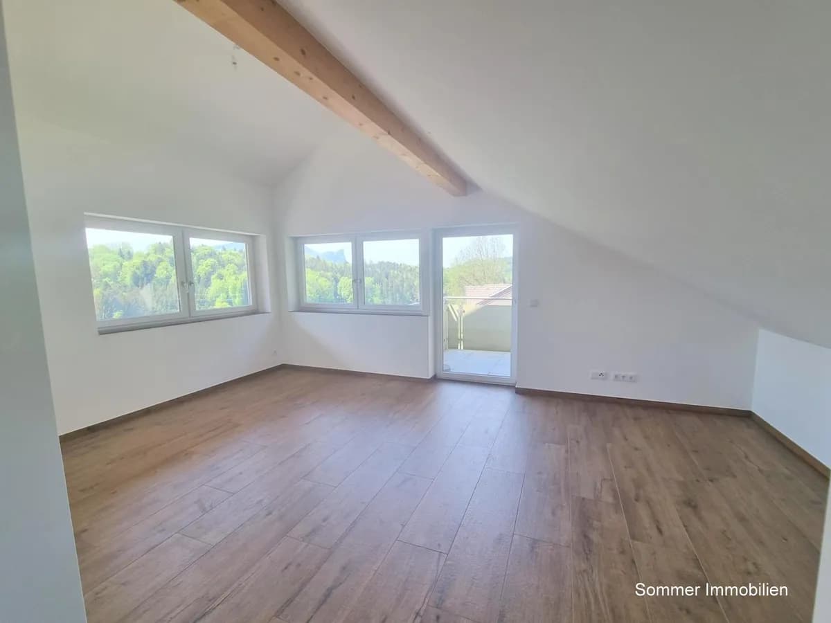 4-Zimmer-Wohnung mieten in Salzburg-Umgebung – 101 m², € 1.820 – Bild 3 von 9
