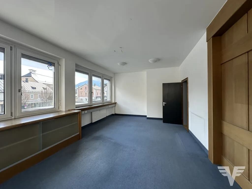 Gewerbeimmobilie mieten in Zell am See – 437 m², € 3.496 – Bild 3 von 4