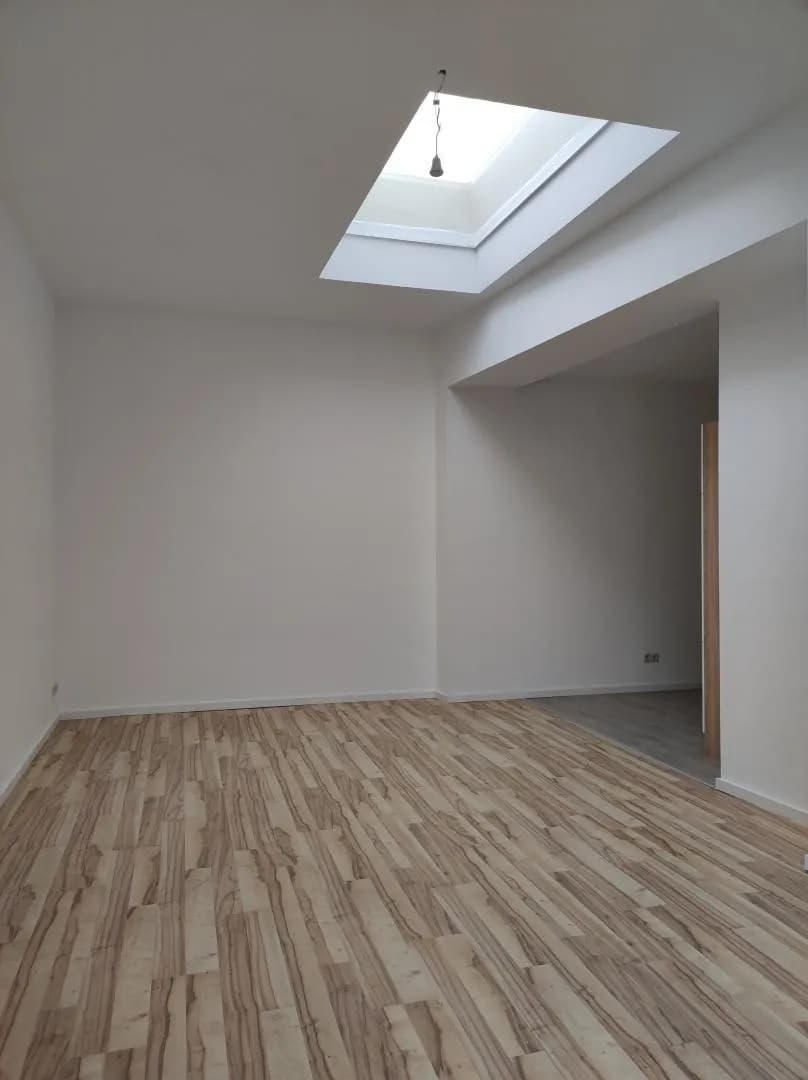 1-Zimmer-Wohnung mieten in Baden – 43 m², € 611 – Bild 3 von 6