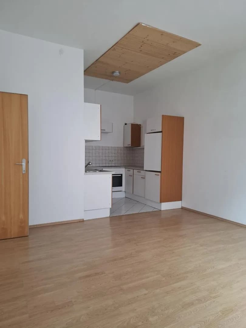 3-Zimmer-Wohnung mieten in Baden – 60 m², € 803