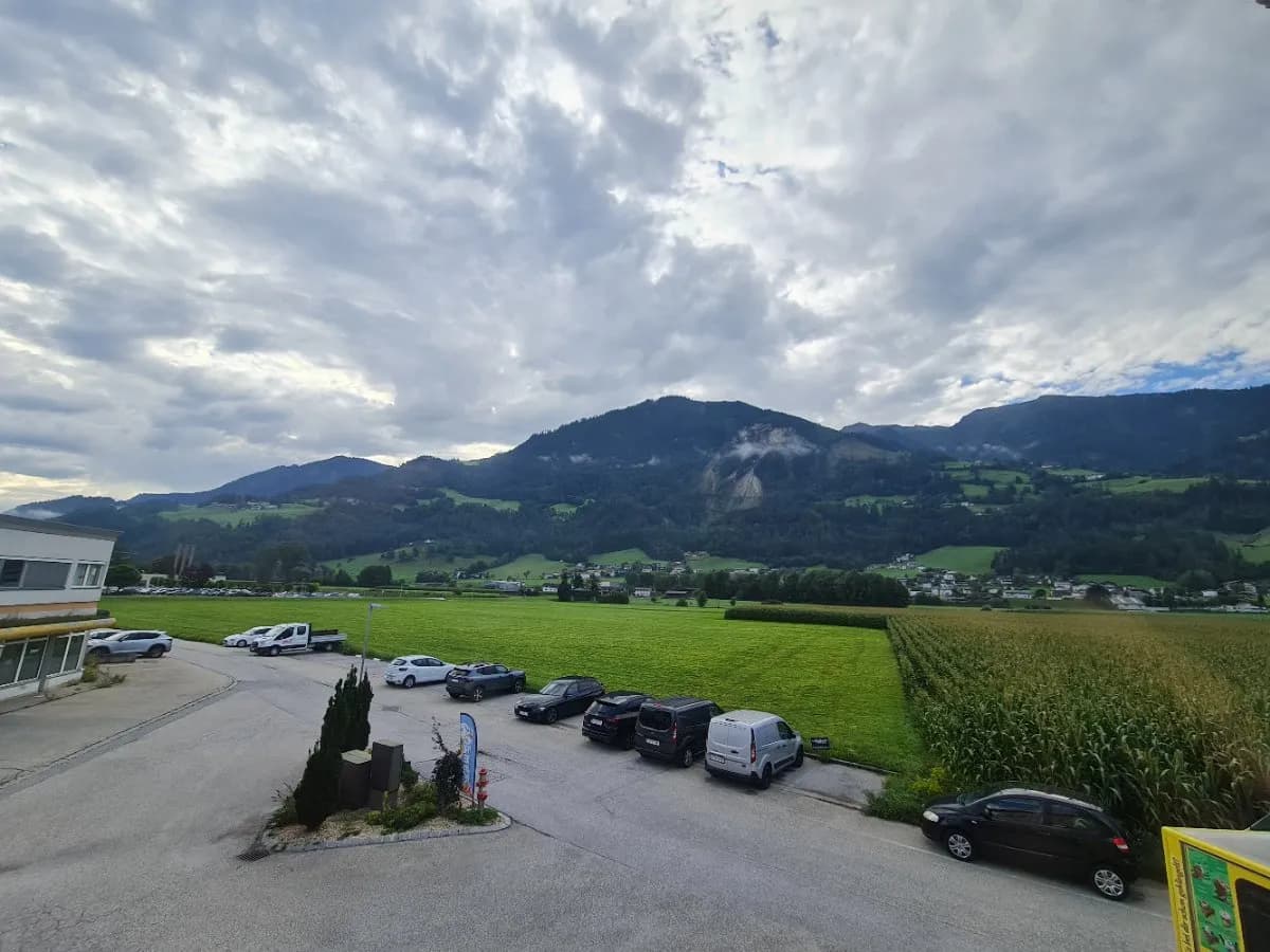 2-Zimmer-Gewerbeimmobilie mieten in Schwaz – 70 m², € 700 – Bild 9 von 10