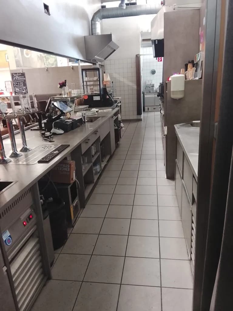Gewerbeimmobilie mieten in Linz Land – 110 m², € 15 – Bild 11 von 18