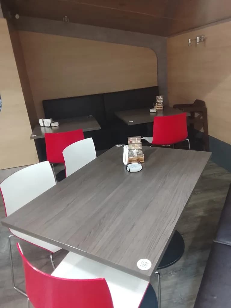 Gewerbeimmobilie mieten in Linz Land – 110 m², € 15 – Bild 17 von 18