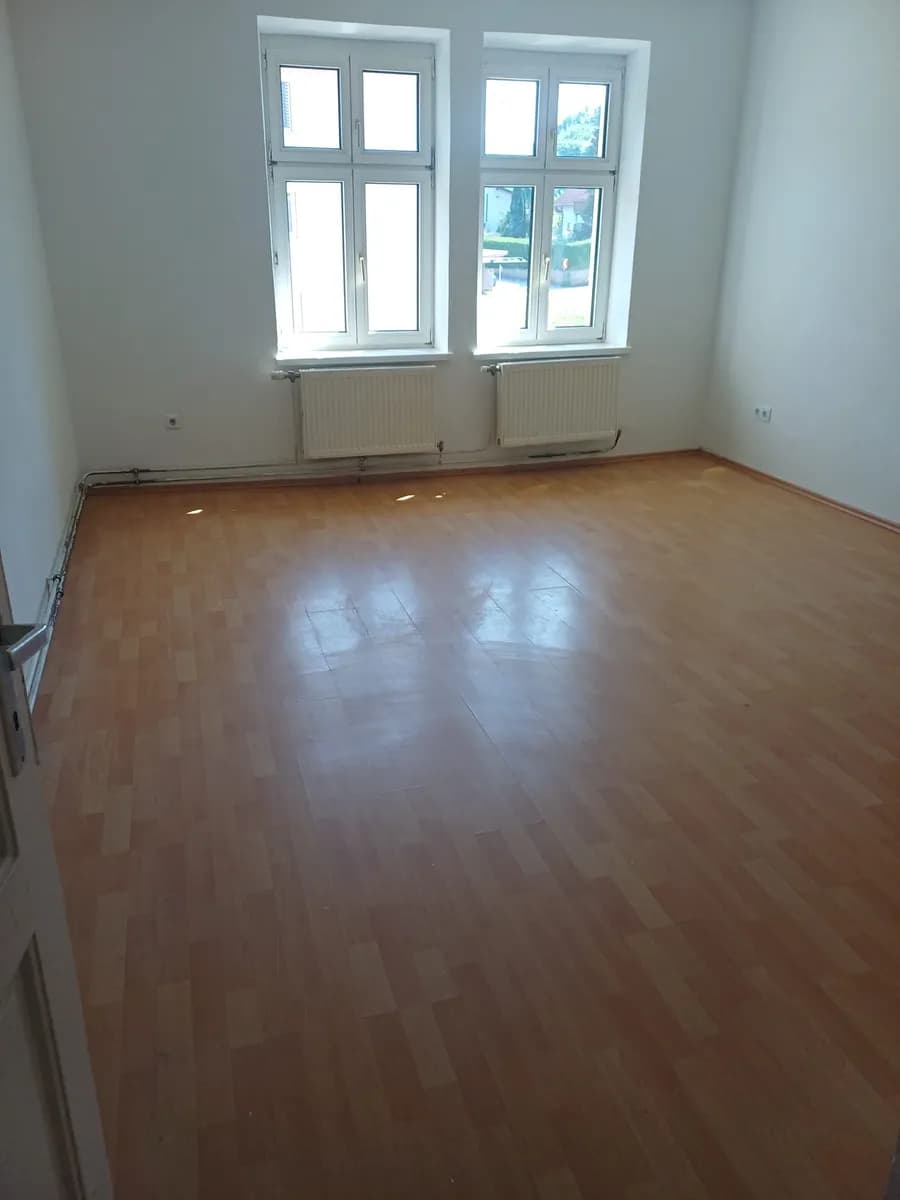 2-Zimmer-Wohnung mieten in Lilienfeld – 48 m², € 385 – Bild 1 von 5