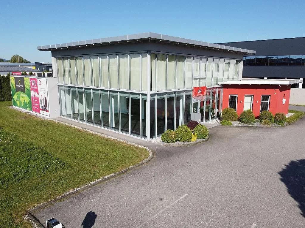 1-Zimmer-Gewerbeimmobilie mieten in Grieskirchen – 33 m², € 18 – Bild 1 von 8