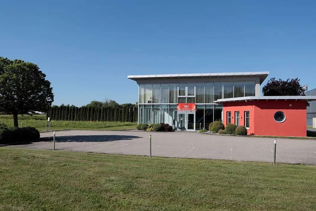 1-Zimmer-Gewerbeimmobilie mieten in Grieskirchen – 33 m², € 18 – Bild 2 von 8