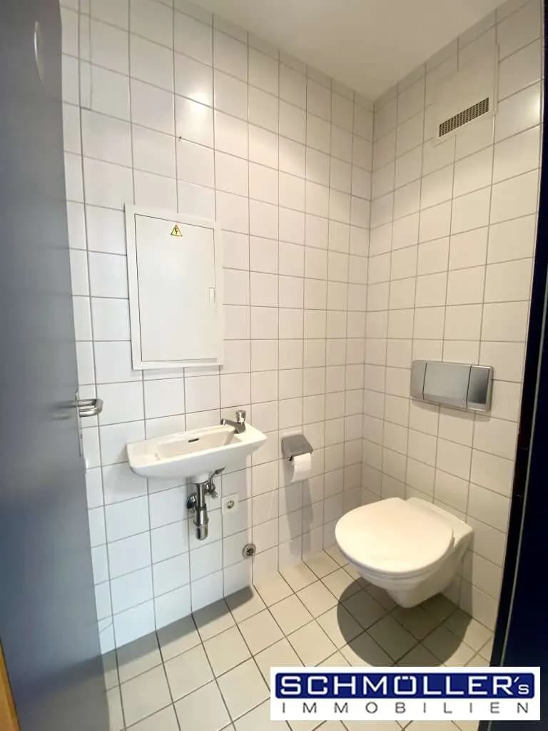 3-Zimmer-Gewerbeimmobilie mieten in Wels – 108 m², € 1.408 – Bild 10 von 25