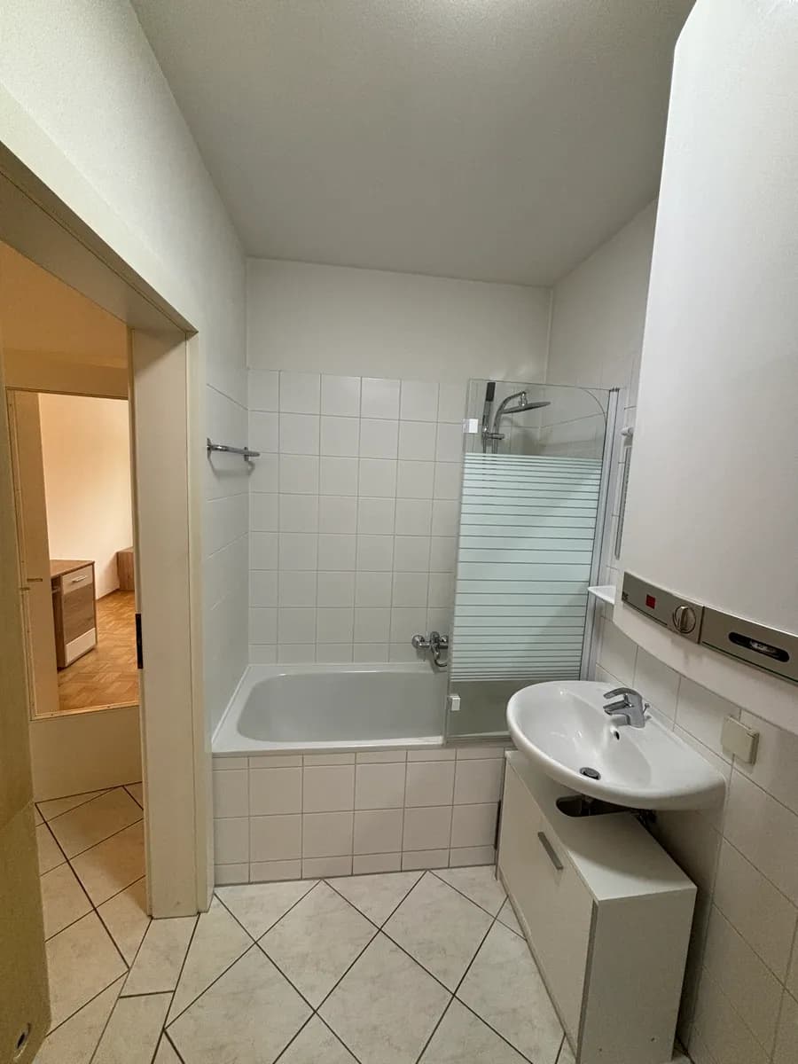 1-Zimmer-Wohnung mieten in Graz – 34 m², € 561 – Bild 8 von 13