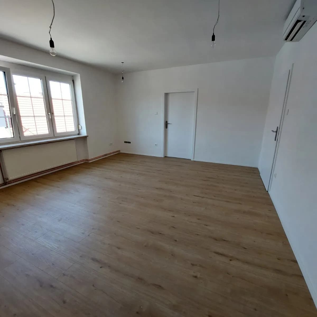 3-Zimmer-Wohnung mieten in Mistelbach – 95 m², € 950 – Bild 4 von 11