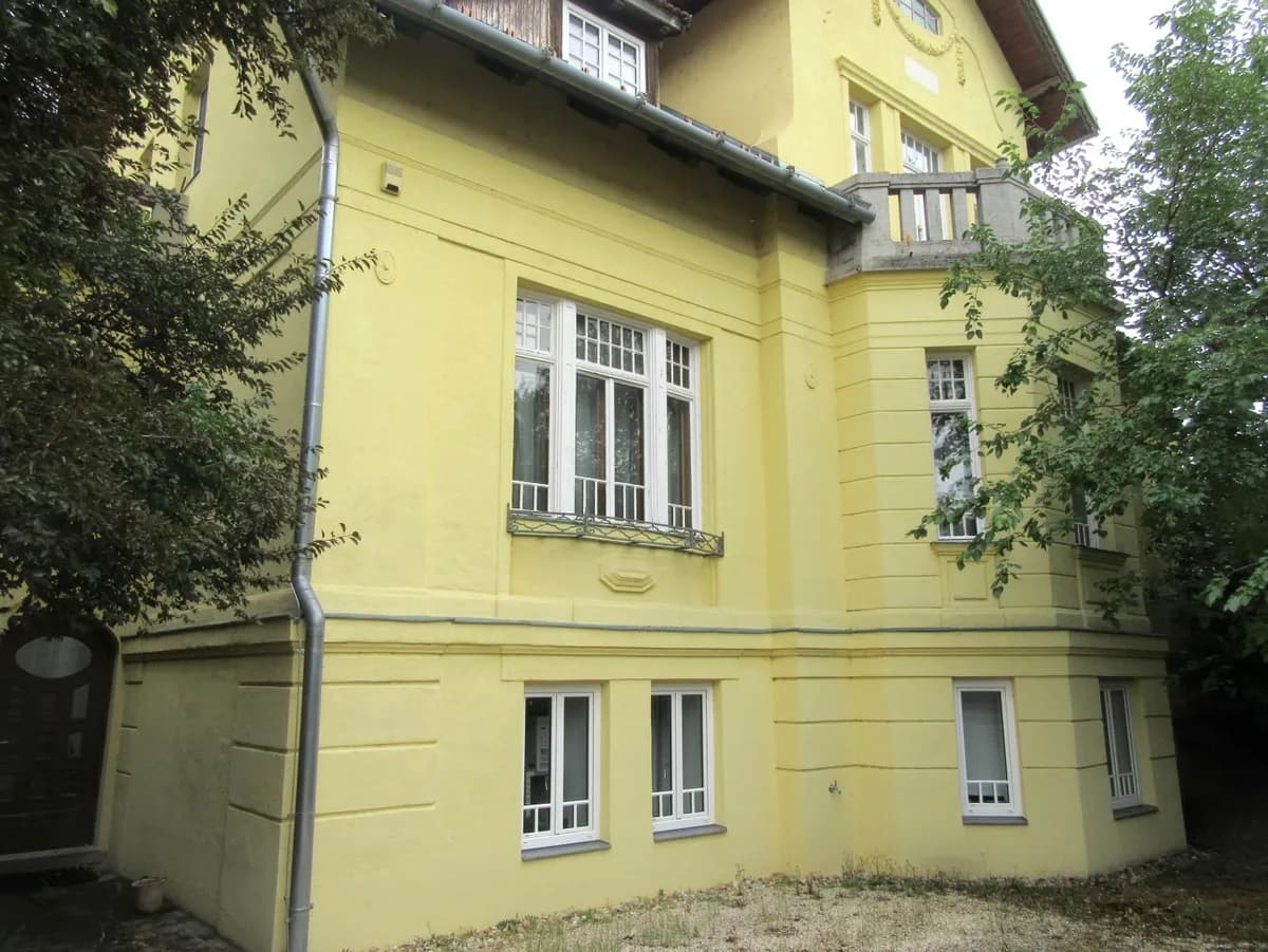 19-Zimmer-Haus kaufen in Mistelbach – 676 m² – Bild 1 von 32