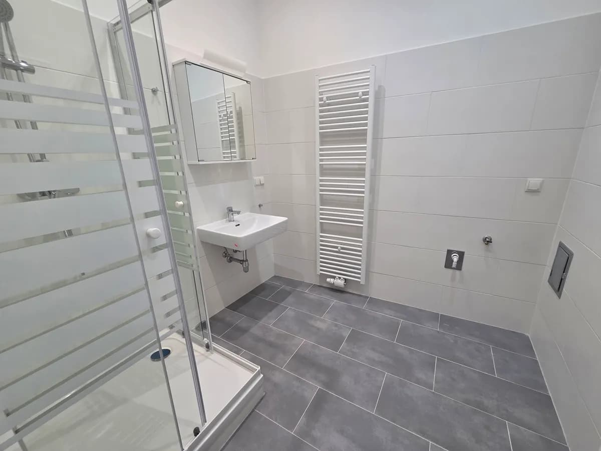 5-Zimmer-Wohnung mieten in Wien – 168 m², € 2.999 – Bild 18 von 23