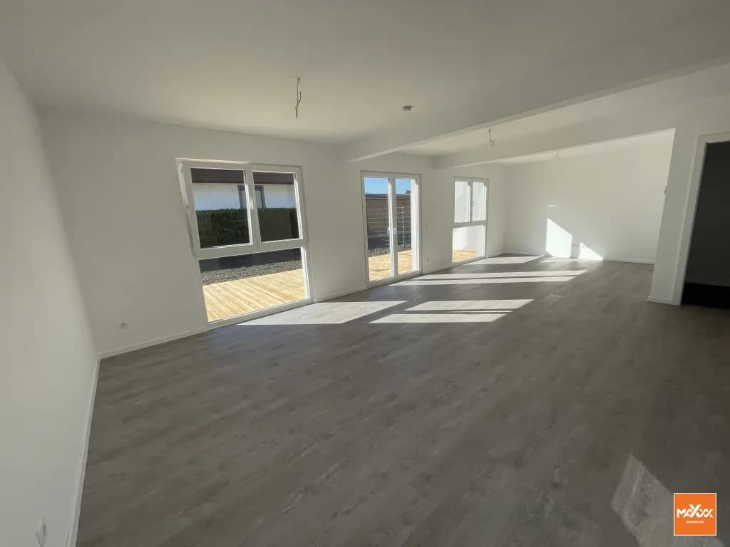 4-Zimmer-Haus mieten in Baden – 127 m², € 1.828 – Bild 3 von 9