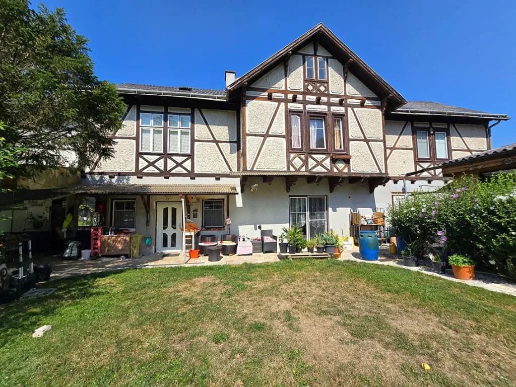 Haus kaufen in Sankt Pölten Land – 4 623 m², € 1.250.000