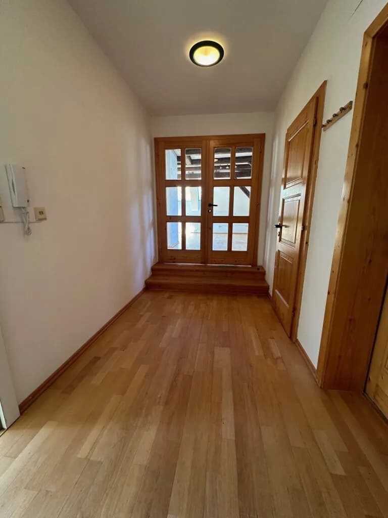 1-Zimmer-Wohnung mieten in Korneuburg – 71 m², € 781 – Bild 7 von 11