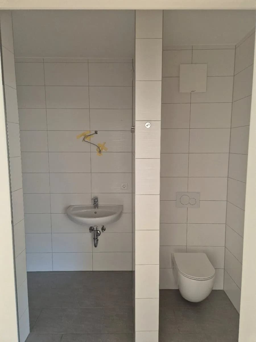 2-Zimmer-Wohnung mieten in Baden – 50 m², € 960 – Bild 2 von 10