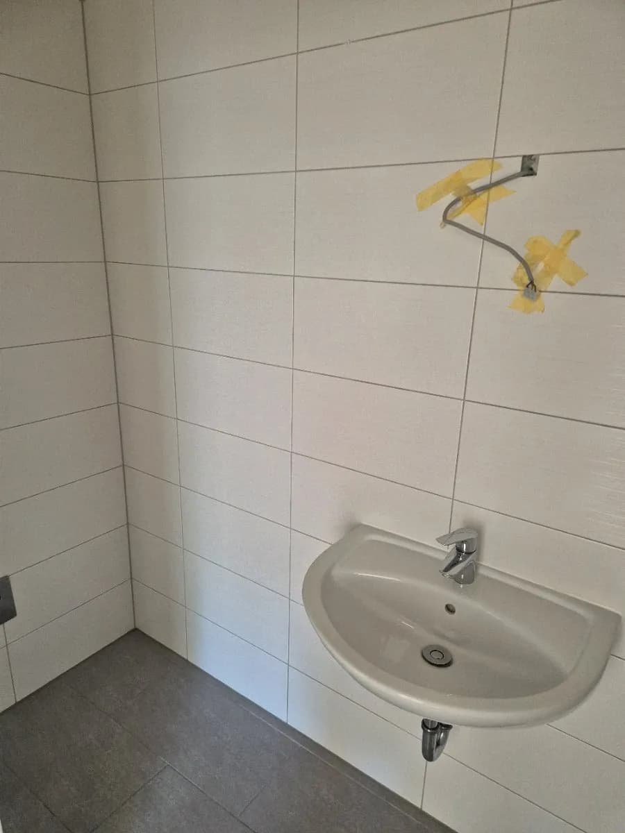 2-Zimmer-Wohnung mieten in Baden – 50 m², € 960 – Bild 4 von 10